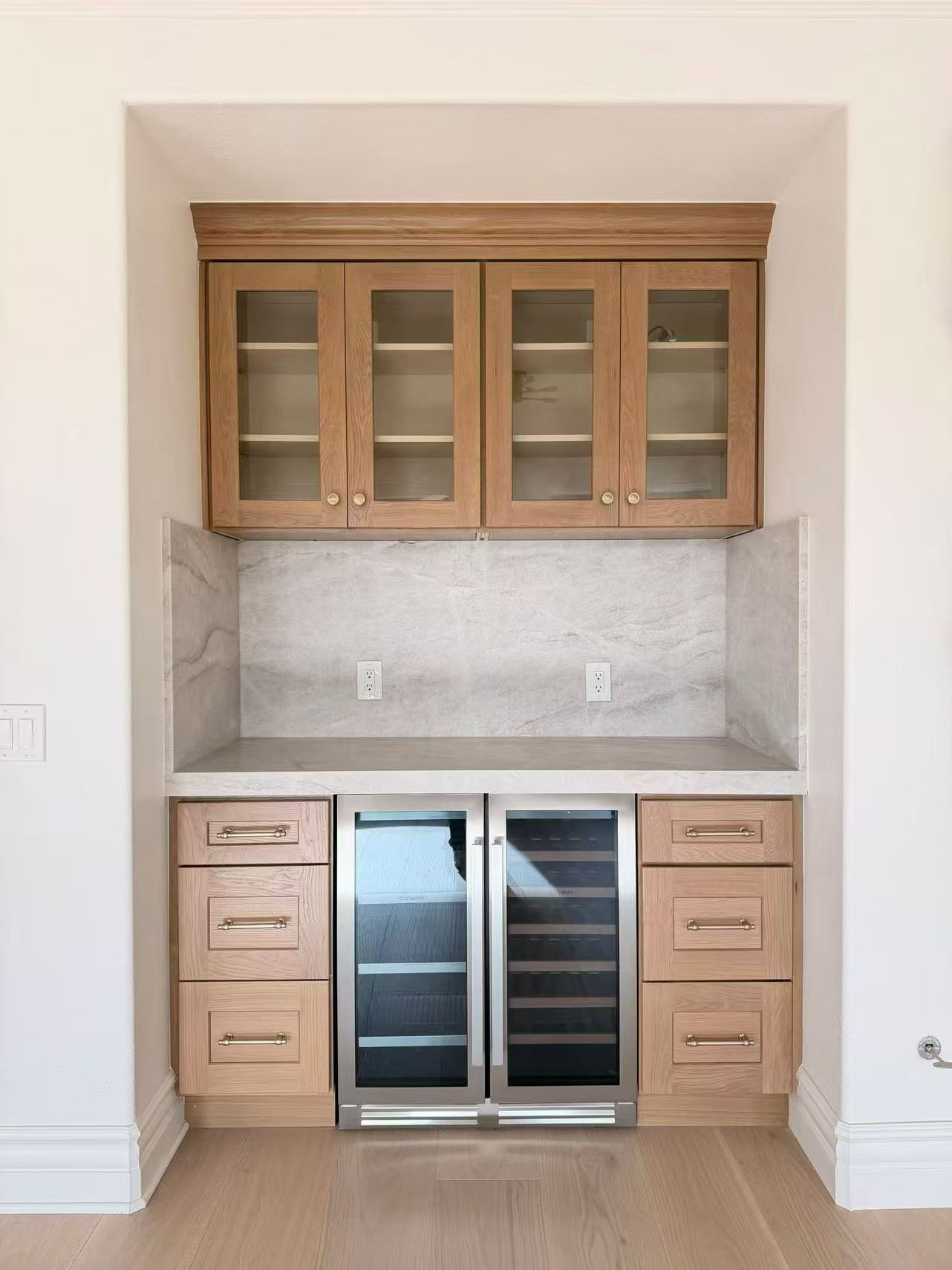 Bar Area - Redondo Oak with Wine Cooler